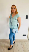 Afbeelding in Gallery-weergave laden, Blouse aqua
